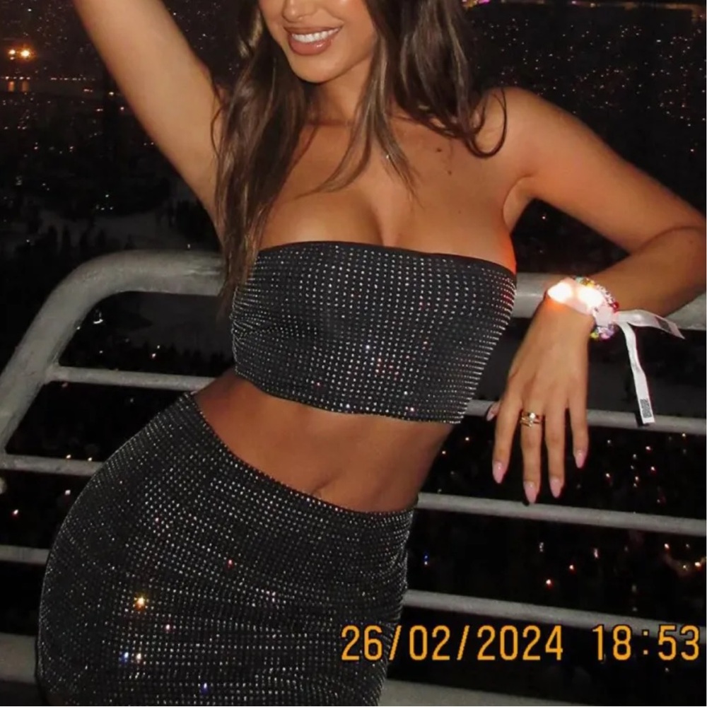 WHITEFOX Dance For You Black bandeau sparkle top
